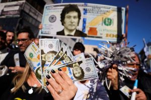 Αργεντινή: Σε σπιράλ οικονομικής και κοινωνικής κρίσης
